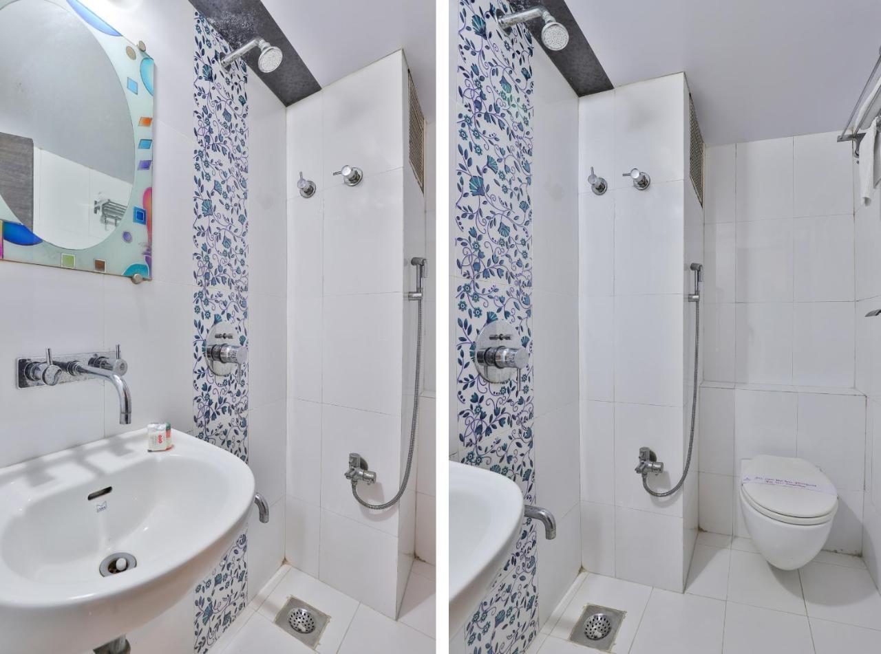 Oyo 2351 Hotel Golden Plaza أحمد أباد المظهر الخارجي الصورة